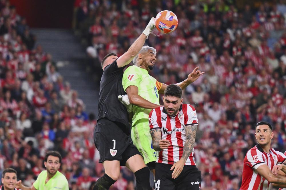 成都混团中国香港队VS日本队，全场高喊香港队加油#国乒